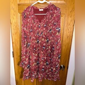 Elegant Floral Long Sleeve Dress in Red